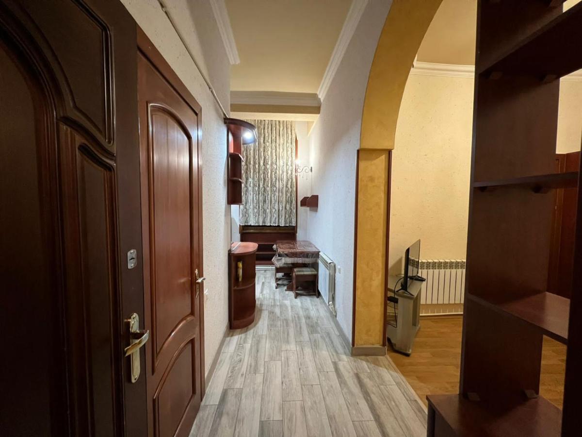 Comfy Apartment On Amiryan Street,Near Republic Squere Erivan Exterior foto